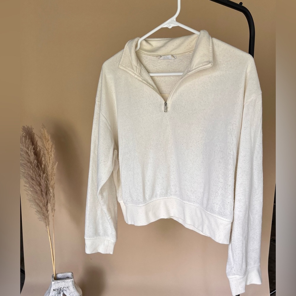 Cream colored 1/4 zip long sleeve